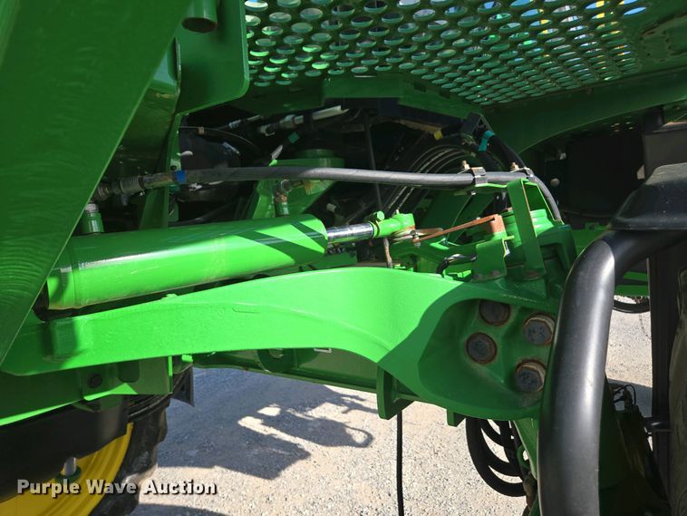 image for item DW1904 2021 John Deere R4038 sprayer