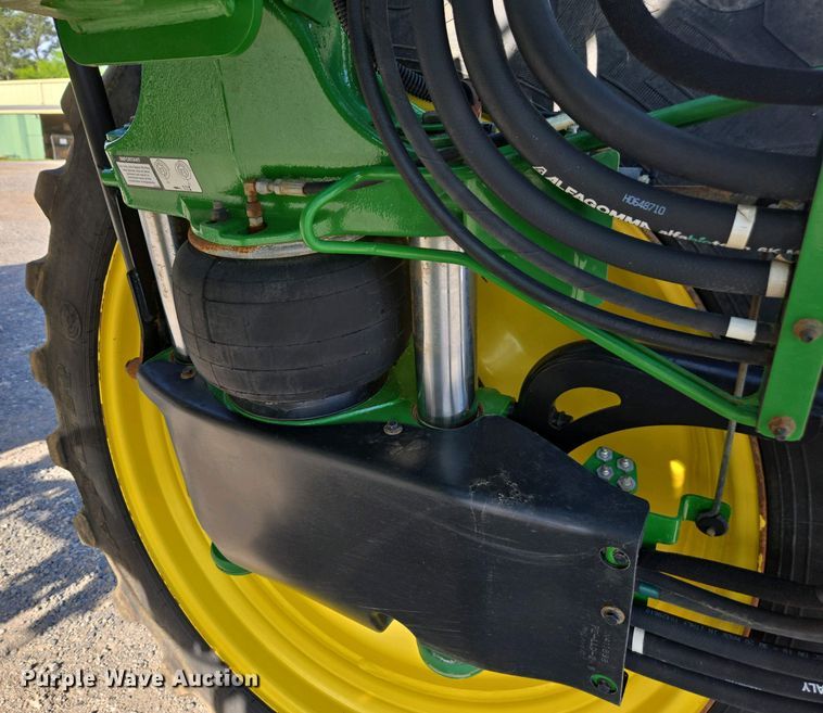 image for item DW1904 2021 John Deere R4038 sprayer