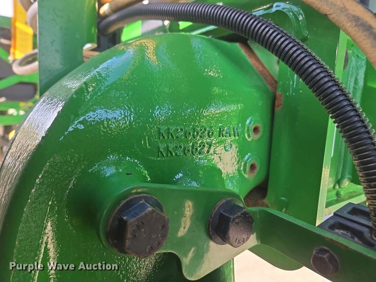 image for item DW1904 2021 John Deere R4038 sprayer