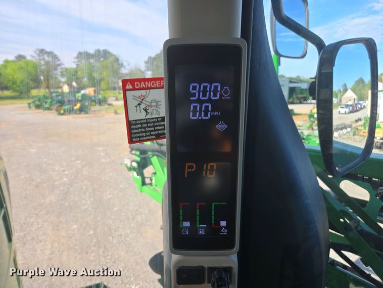 image for item DW1904 2021 John Deere R4038 sprayer