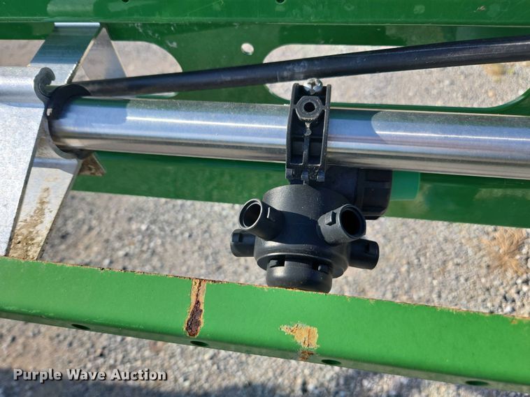 image for item DW1904 2021 John Deere R4038 sprayer