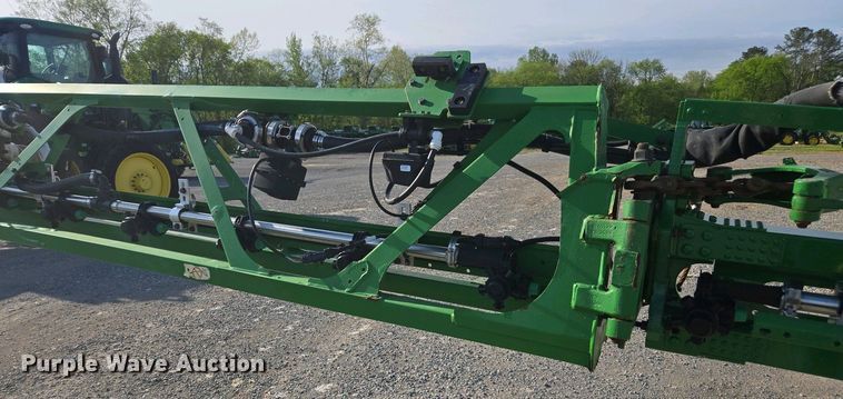 image for item DW1904 2021 John Deere R4038 sprayer