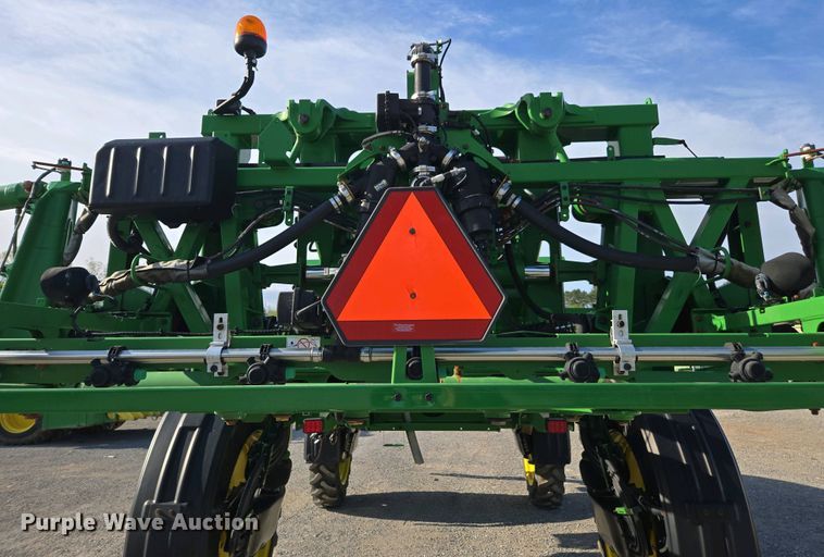 image for item DW1904 2021 John Deere R4038 sprayer