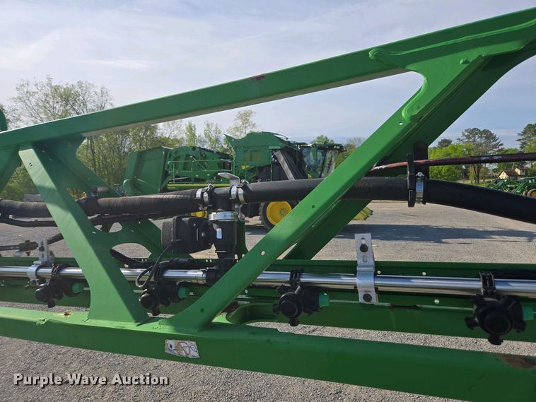 image for item DW1904 2021 John Deere R4038 sprayer