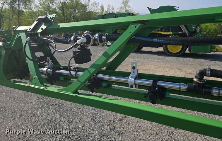 image for item DW1904 2021 John Deere R4038 sprayer