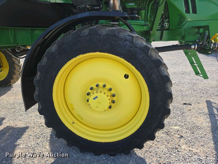 image for item DW1904 2021 John Deere R4038 sprayer