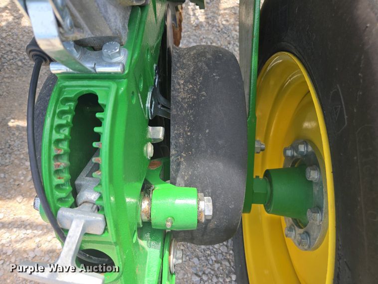 image for item DW1906 2023 John Deere 1775NT no-till planter