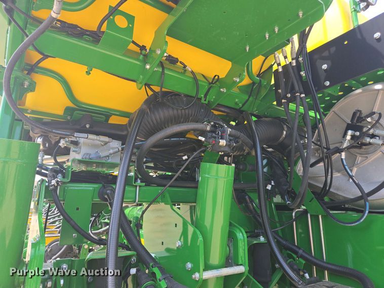 image for item DW1906 2023 John Deere 1775NT no-till planter