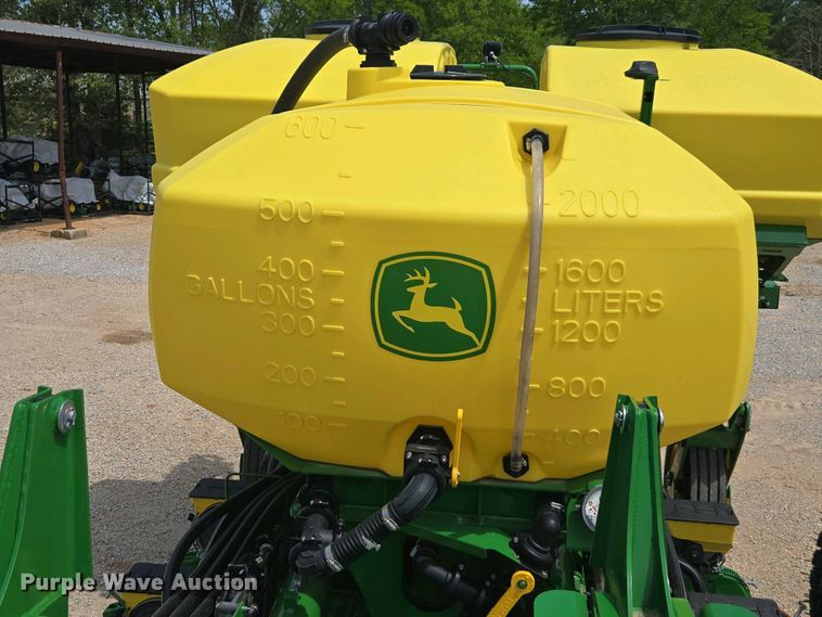 image for item DW1906 2023 John Deere 1775NT no-till planter