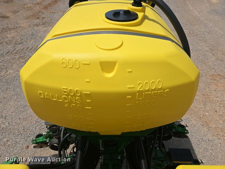 image for item DW1906 2023 John Deere 1775NT no-till planter