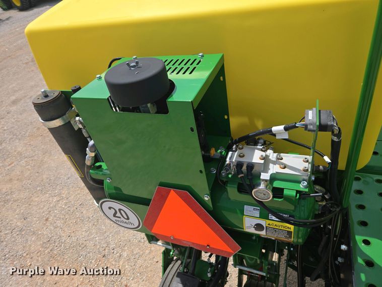 image for item DW1906 2023 John Deere 1775NT no-till planter