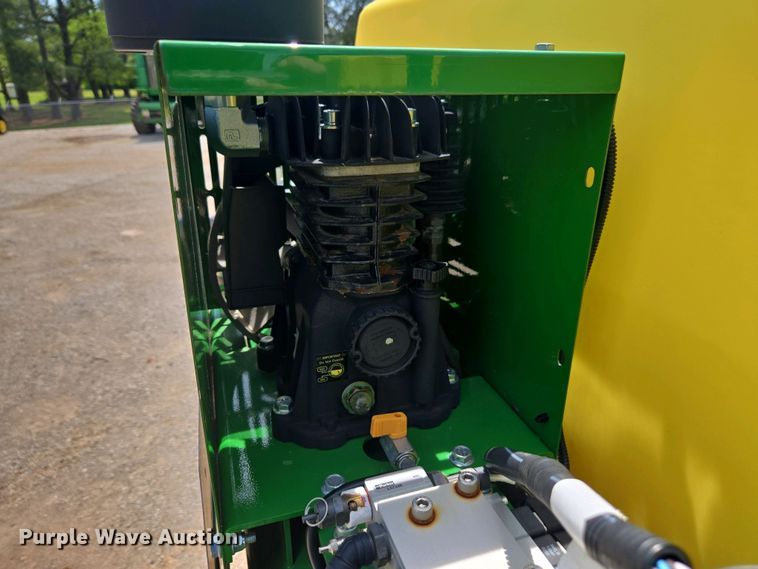 image for item DW1906 2023 John Deere 1775NT no-till planter