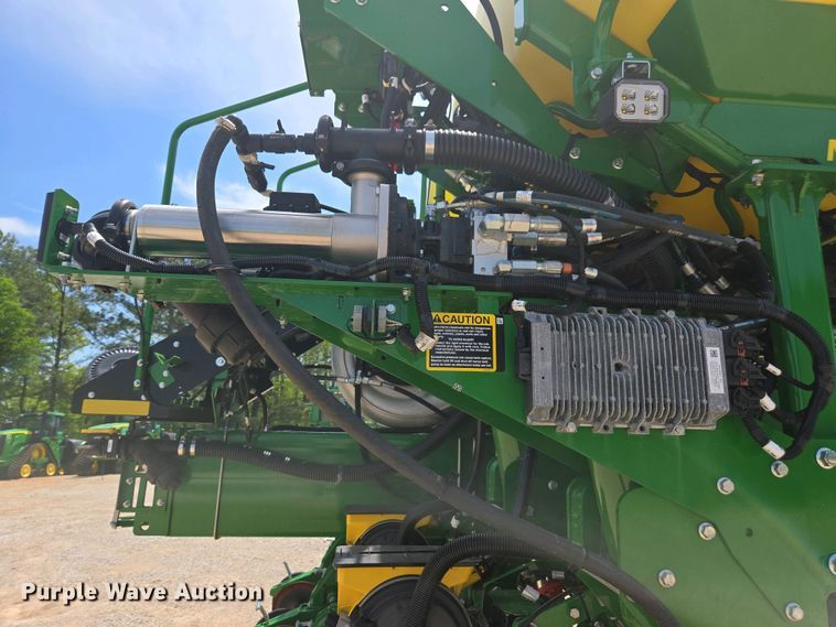 image for item DW1906 2023 John Deere 1775NT no-till planter