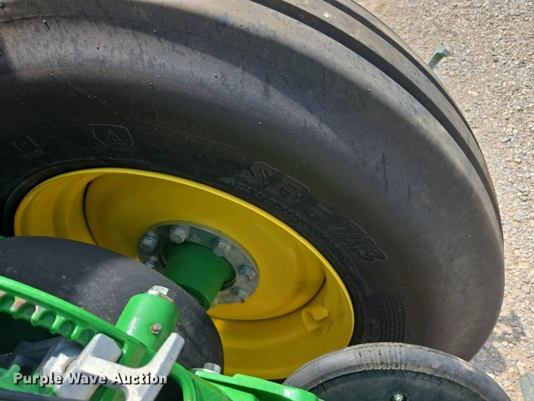 image for item DW1906 2023 John Deere 1775NT no-till planter