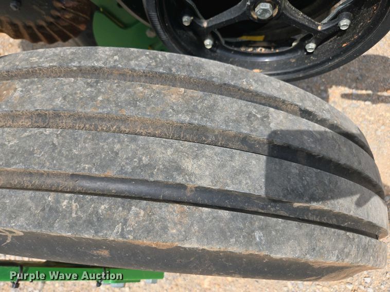 image for item DW1906 2023 John Deere 1775NT no-till planter