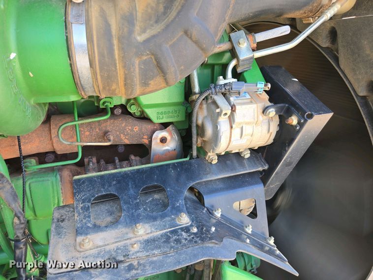 image for item DW1907 2016 John Deere 9570RX 4WD tractor