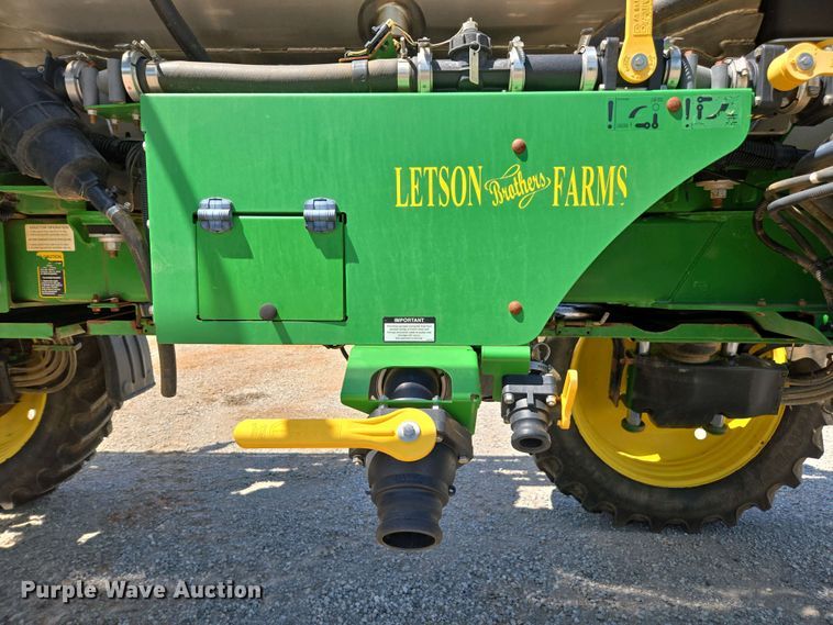 image for item DW1908 2018 John Deere R4038 sprayer