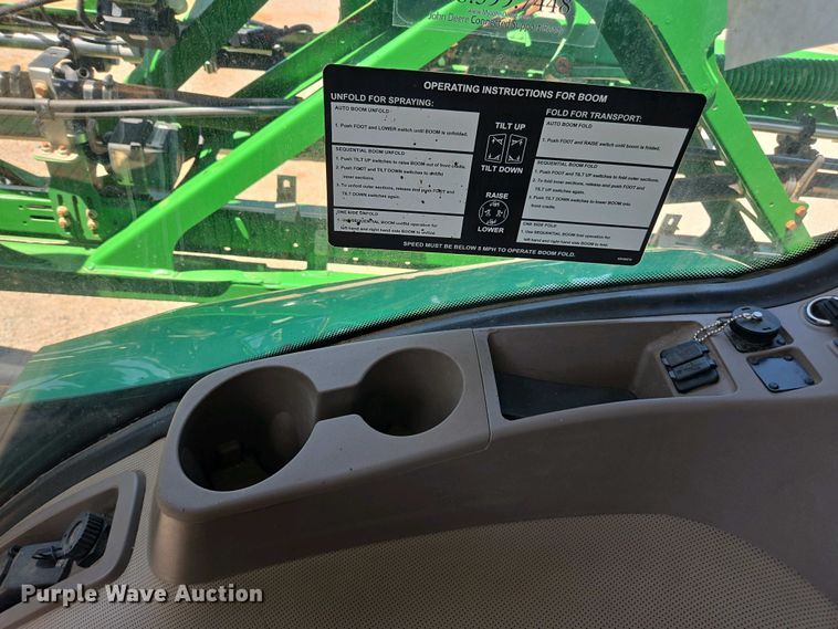 image for item DW1908 2018 John Deere R4038 sprayer