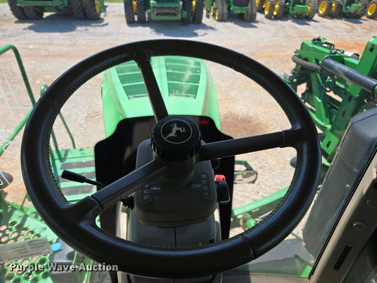 image for item DW1908 2018 John Deere R4038 sprayer