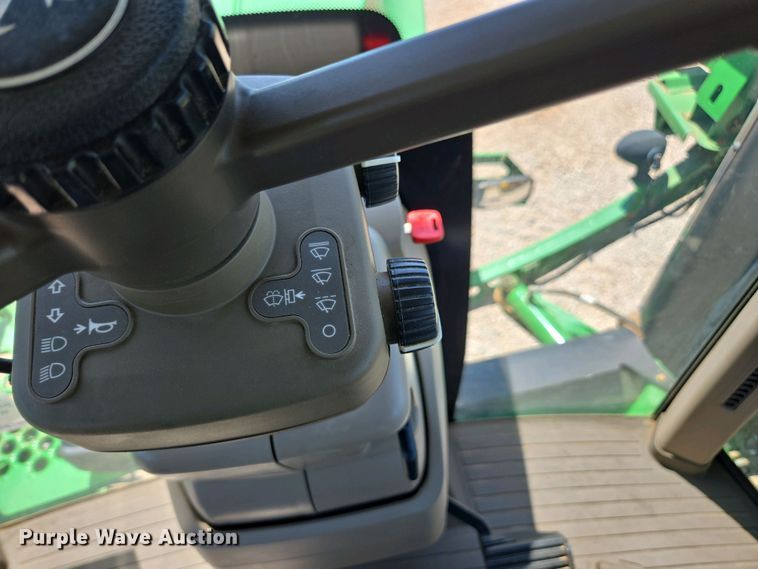 image for item DW1908 2018 John Deere R4038 sprayer