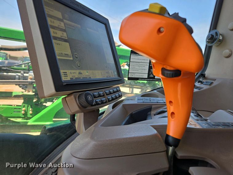 image for item DW1908 2018 John Deere R4038 sprayer