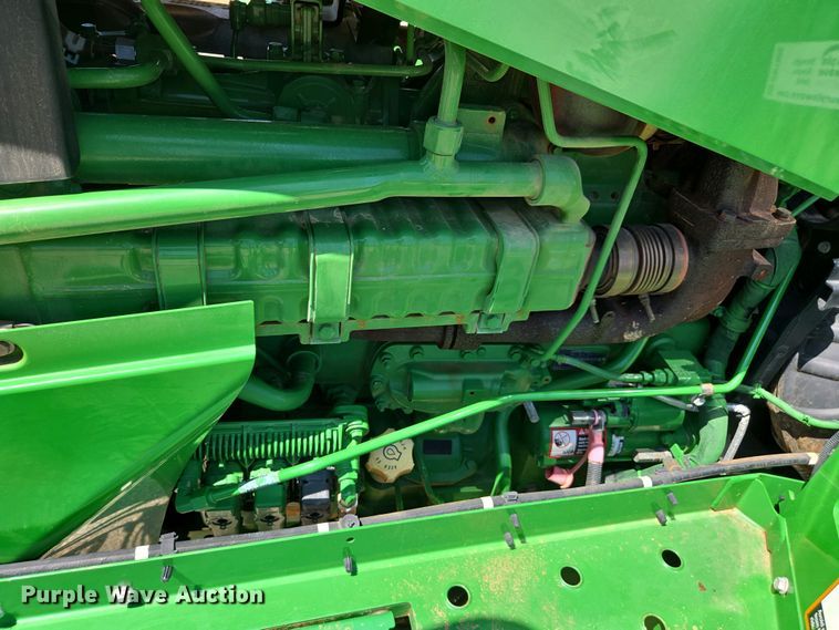 image for item DW1908 2018 John Deere R4038 sprayer