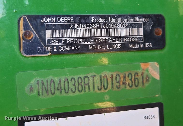 image for item DW1908 2018 John Deere R4038 sprayer