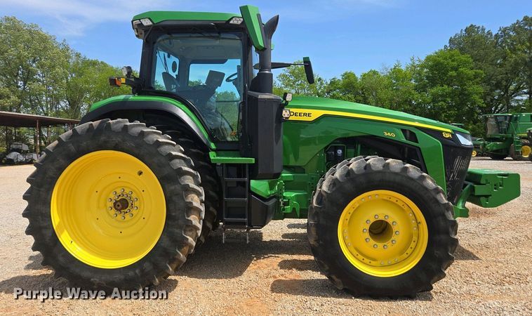 image for item DW1909 2021 John Deere 8R340 MFWD tractor
