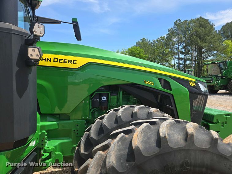 image for item DW1909 2021 John Deere 8R340 MFWD tractor