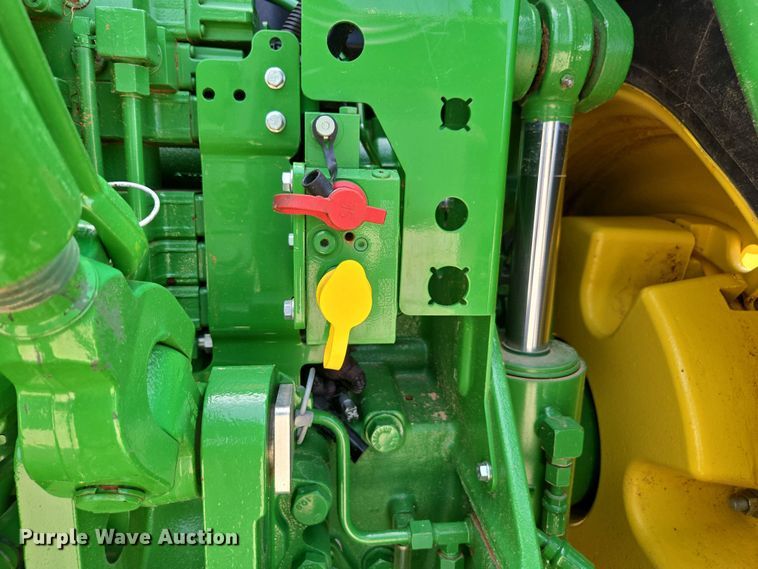 image for item DW1909 2021 John Deere 8R340 MFWD tractor