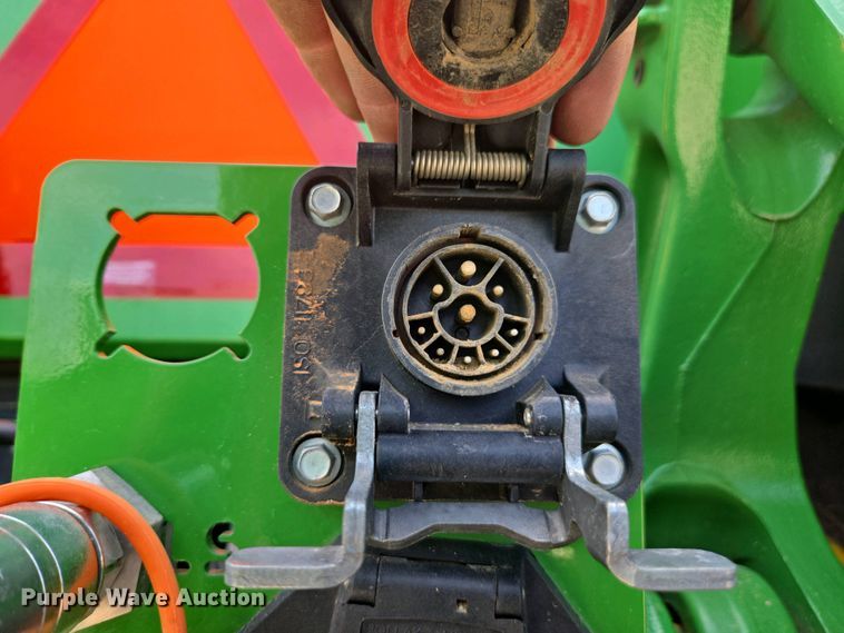 image for item DW1909 2021 John Deere 8R340 MFWD tractor