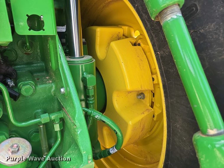 image for item DW1909 2021 John Deere 8R340 MFWD tractor