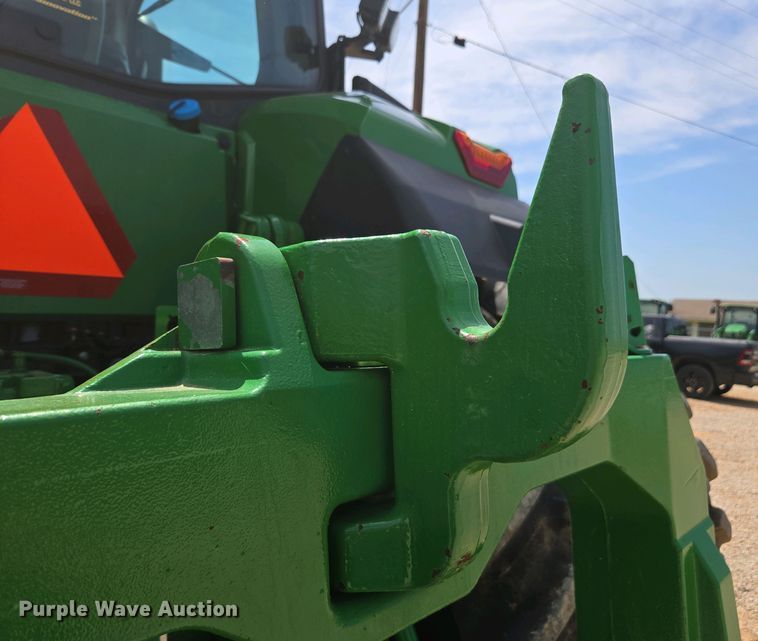 image for item DW1909 2021 John Deere 8R340 MFWD tractor