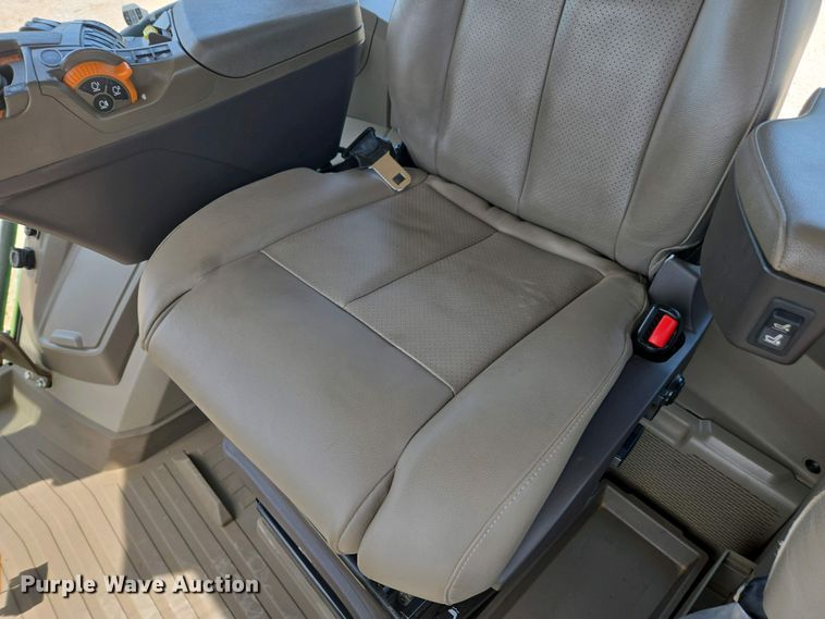 image for item DW1909 2021 John Deere 8R340 MFWD tractor