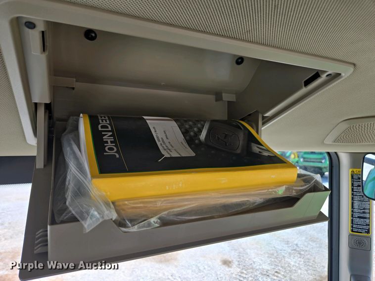 image for item DW1909 2021 John Deere 8R340 MFWD tractor