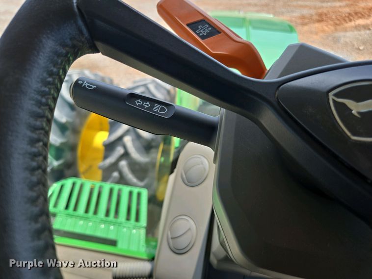 image for item DW1909 2021 John Deere 8R340 MFWD tractor