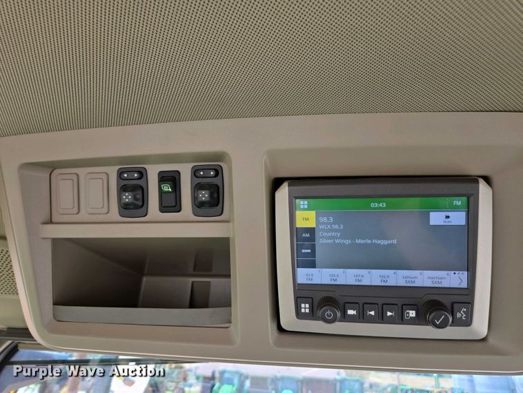 image for item DW1909 2021 John Deere 8R340 MFWD tractor