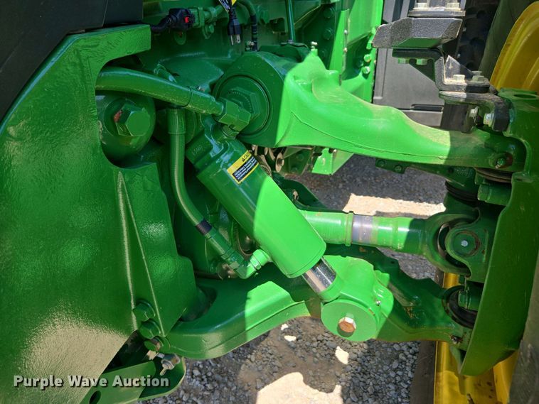 image for item DW1910 2022 John Deere 8R410 MFWD tractor