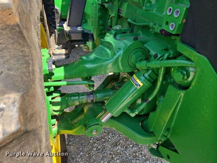 image for item DW1910 2022 John Deere 8R410 MFWD tractor