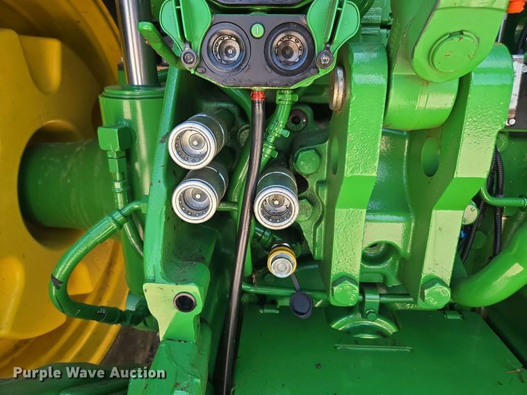 image for item DW1910 2022 John Deere 8R410 MFWD tractor