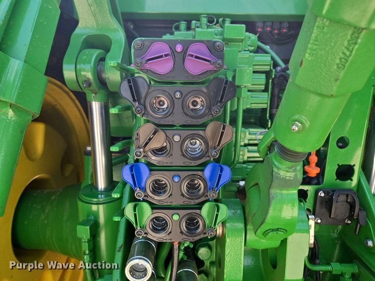 image for item DW1910 2022 John Deere 8R410 MFWD tractor