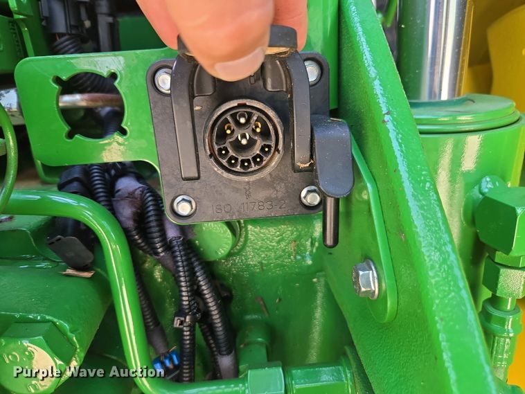 image for item DW1910 2022 John Deere 8R410 MFWD tractor