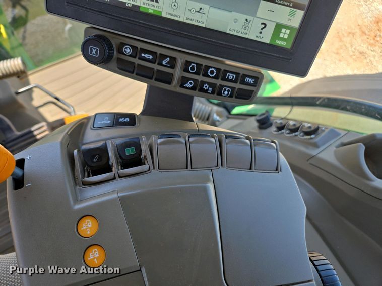 image for item DW1910 2022 John Deere 8R410 MFWD tractor