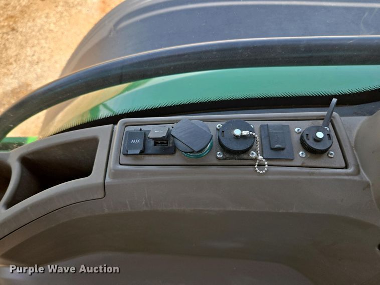 image for item DW1910 2022 John Deere 8R410 MFWD tractor