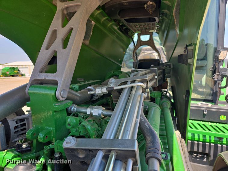 image for item DW1910 2022 John Deere 8R410 MFWD tractor