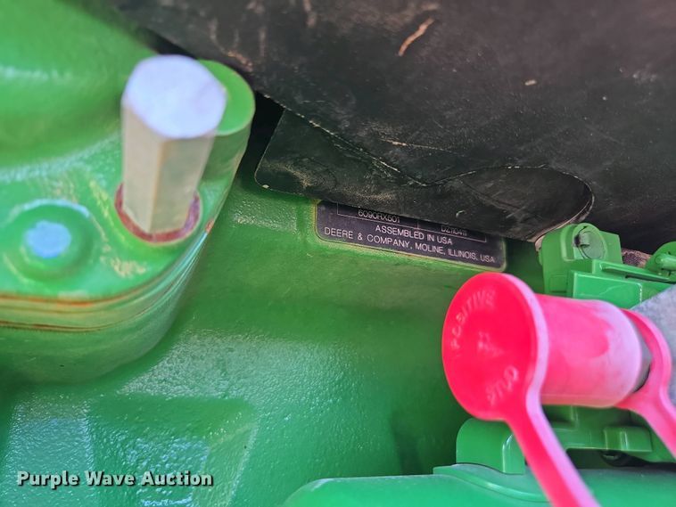 image for item DW1910 2022 John Deere 8R410 MFWD tractor