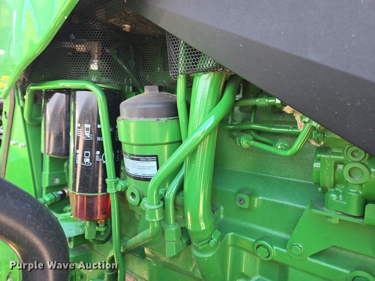 image for item DW1910 2022 John Deere 8R410 MFWD tractor