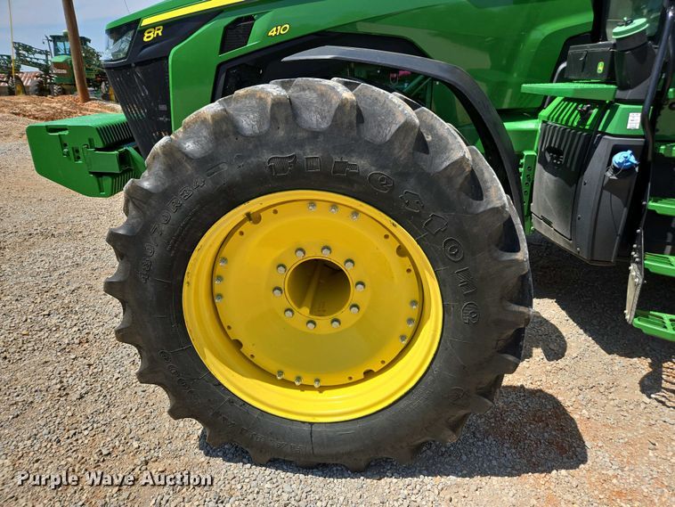 image for item DW1910 2022 John Deere 8R410 MFWD tractor