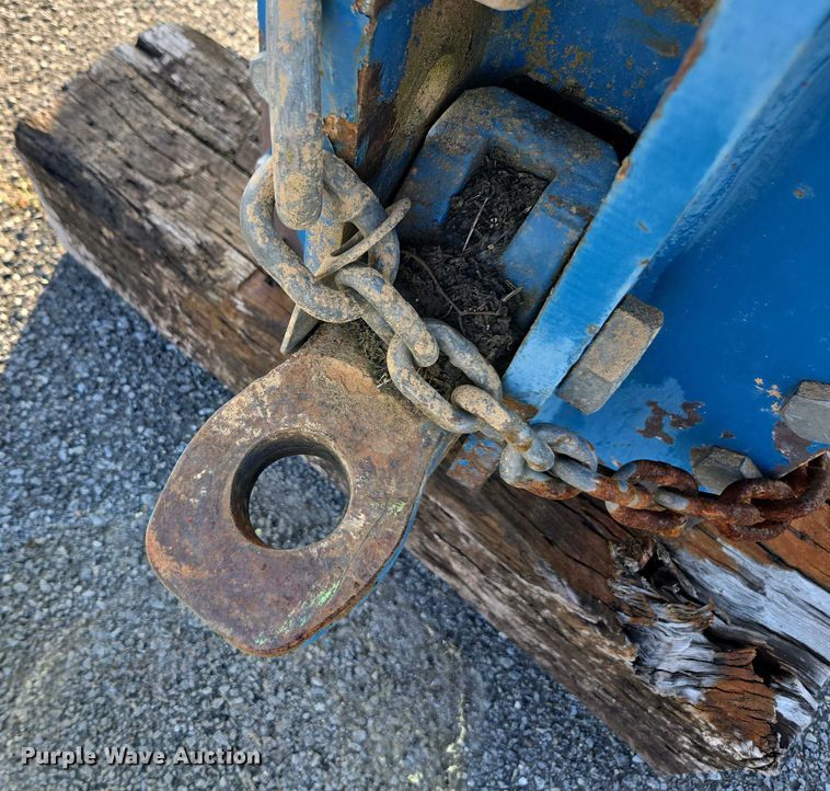 image for item DW1911 2013 Kinze 3600  split row planter