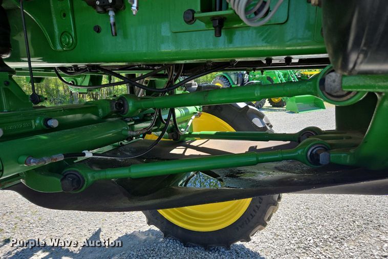 image for item DW1912 2021 John Deere R4023 sprayer